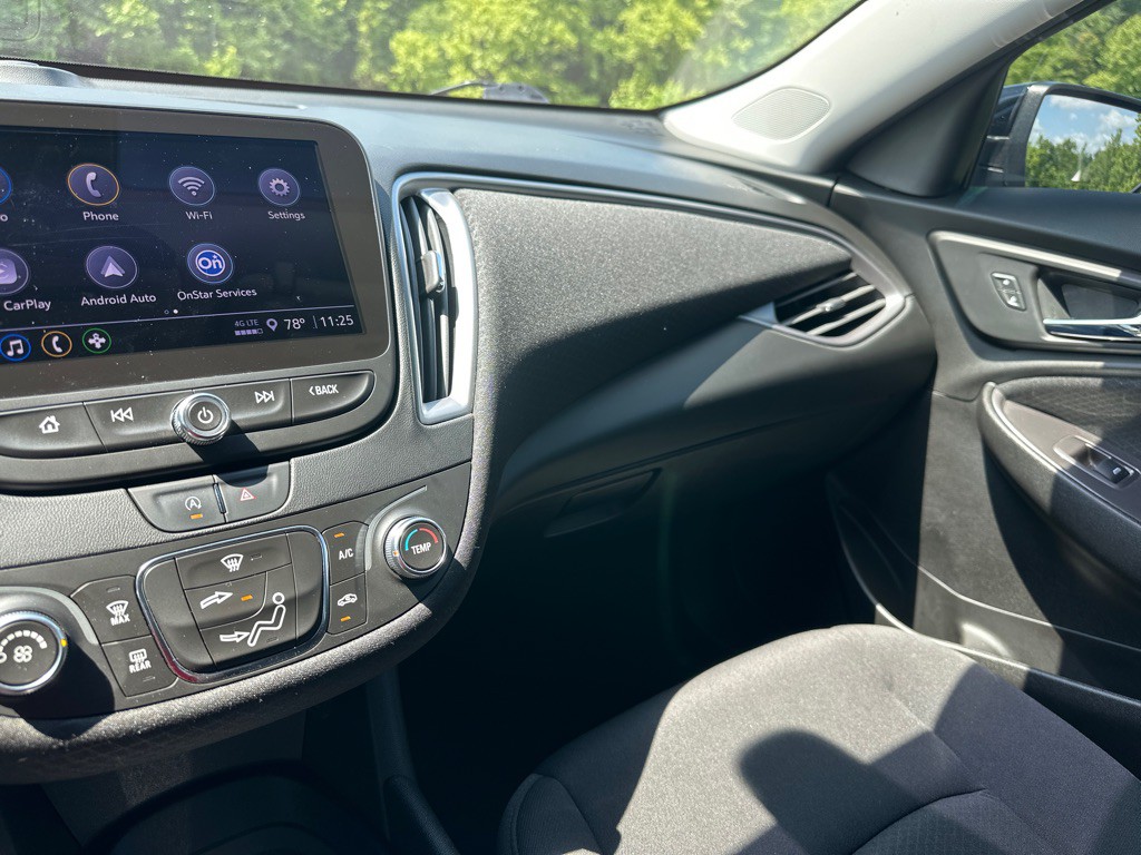 2022 Chevrolet Malibu Image 13