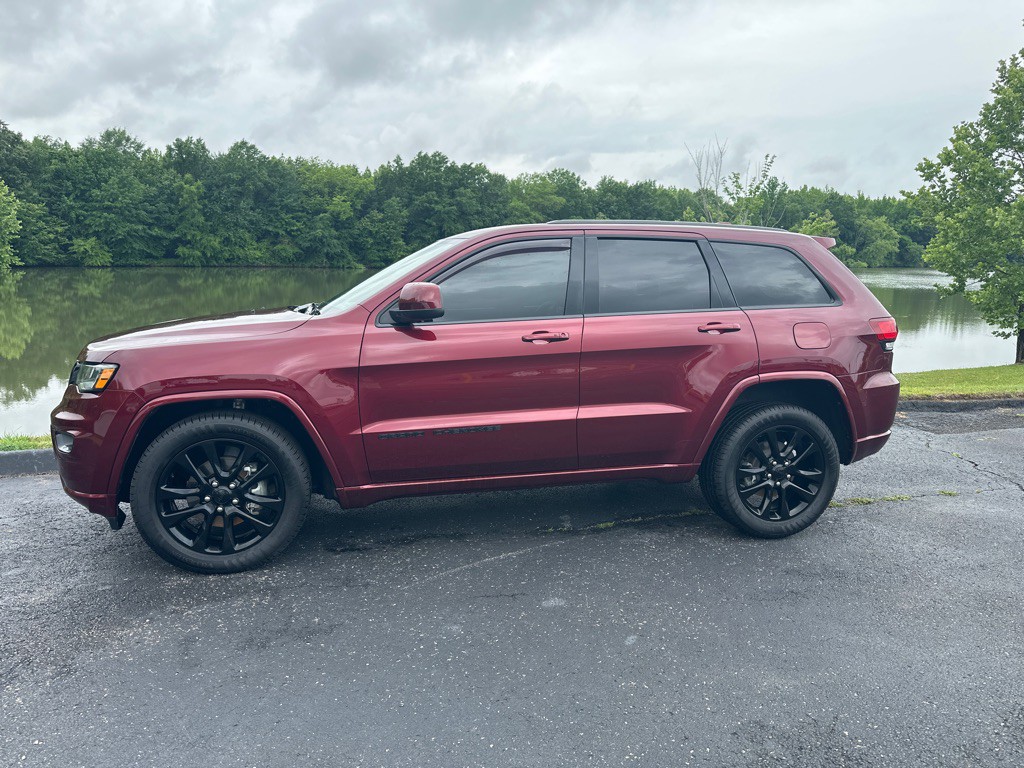 2020 Jeep Grand Cherokee Image 3