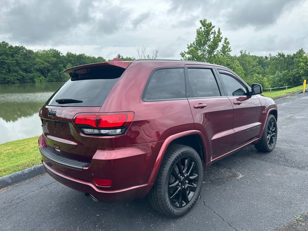 2020 Jeep Grand Cherokee Image 43