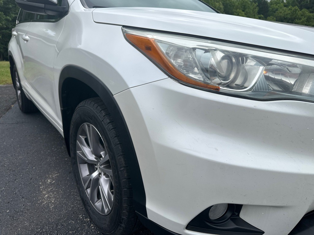 2015 Toyota Highlander Image 49