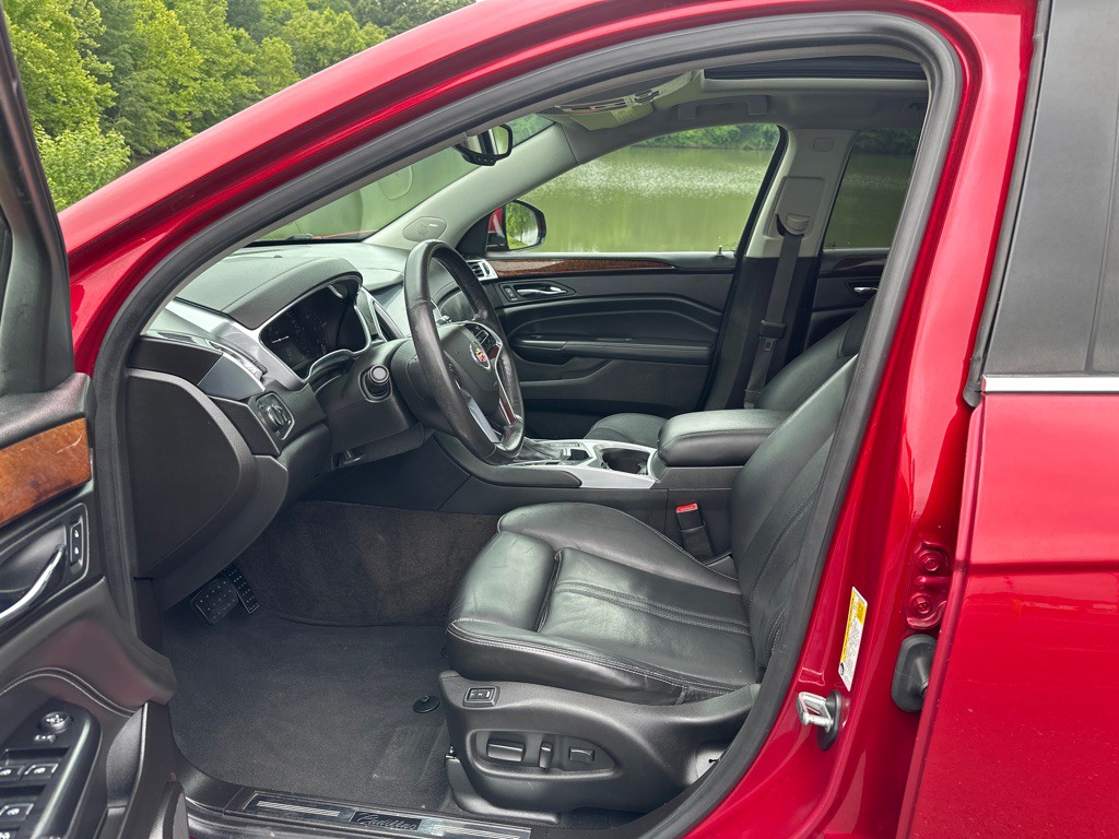 2016 Cadillac SRX Image 8