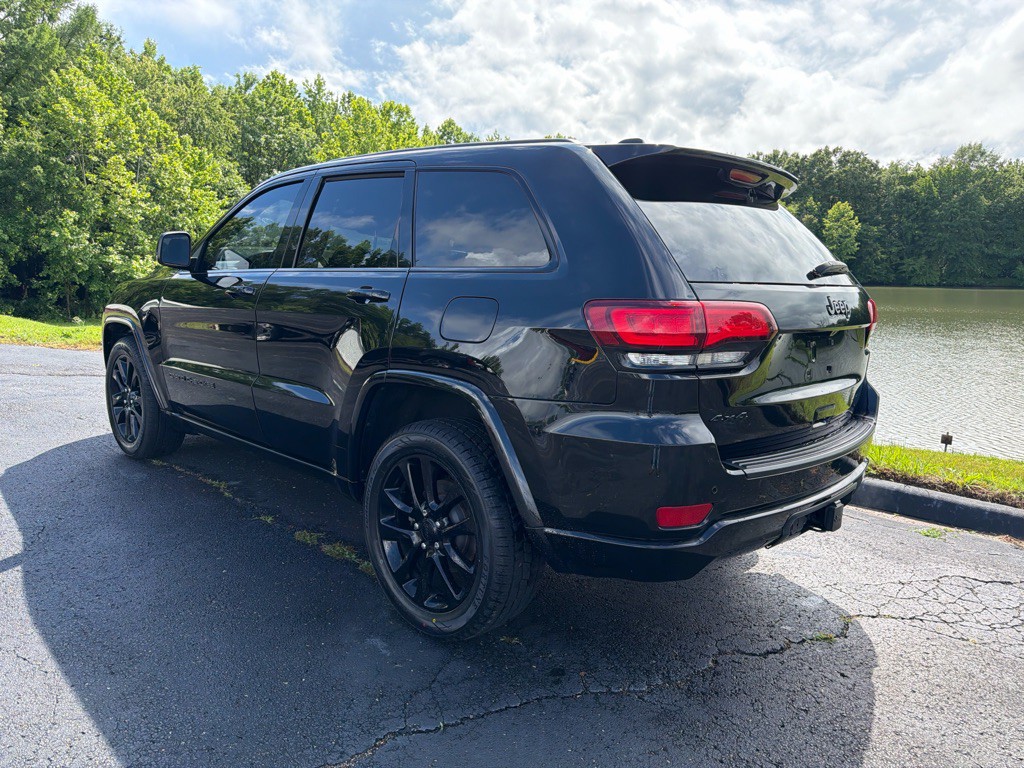 2020 Jeep Grand Cherokee Image 7