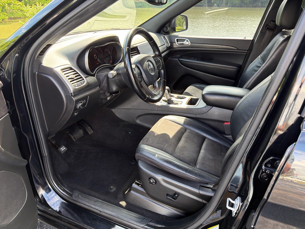 2020 Jeep Grand Cherokee Image 10