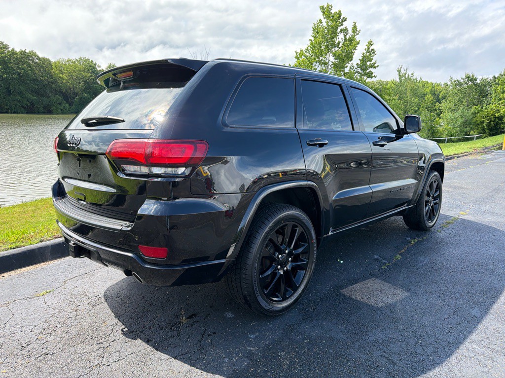 2020 Jeep Grand Cherokee Image 39