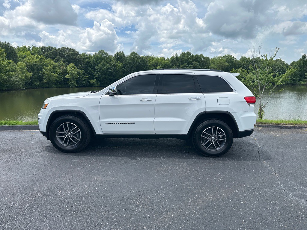 2018 Jeep Grand Cherokee Image 4