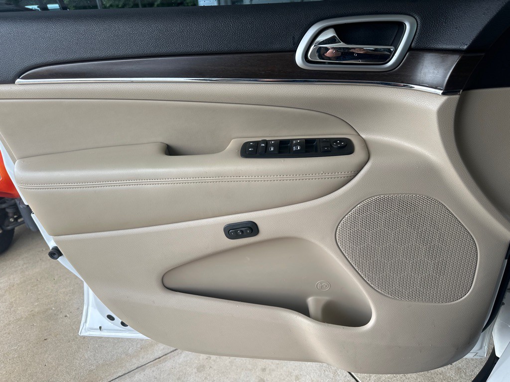 2018 Jeep Grand Cherokee Image 18