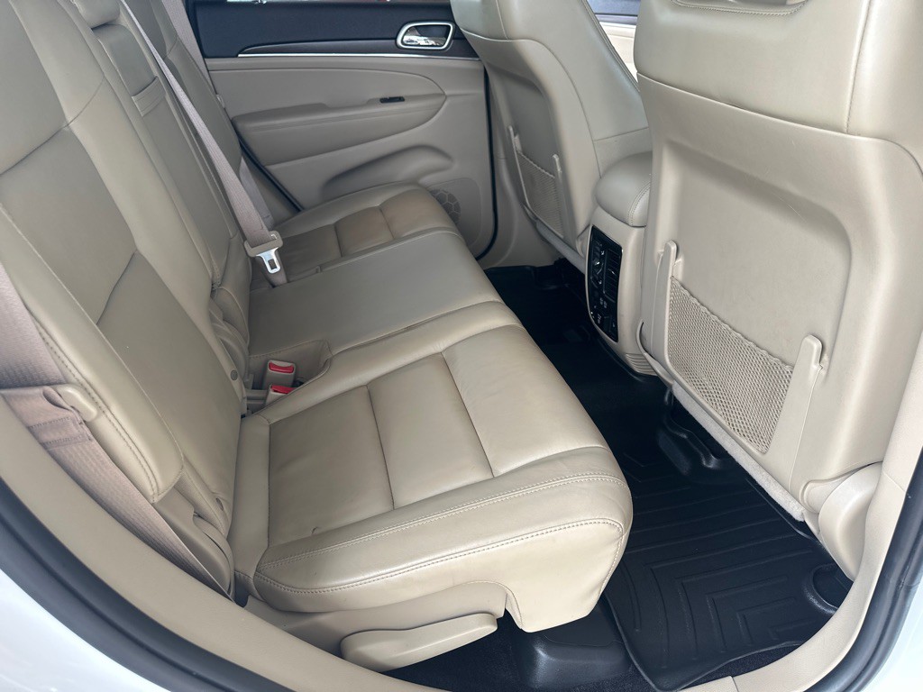 2018 Jeep Grand Cherokee Image 24