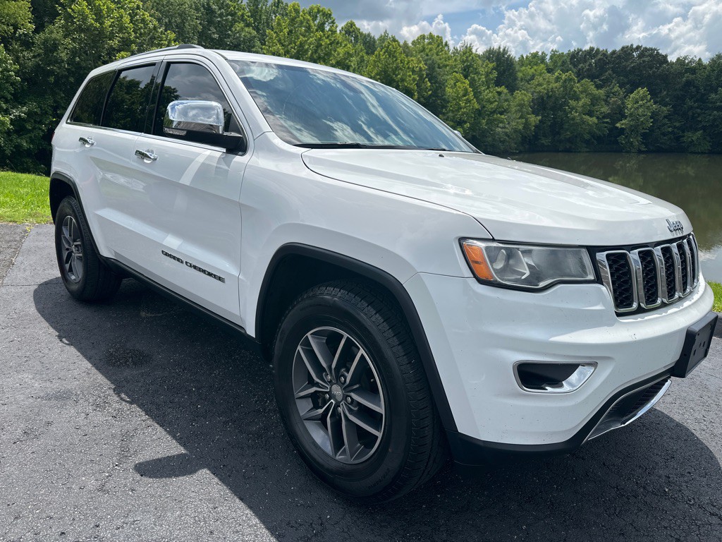 2018 Jeep Grand Cherokee Image 35