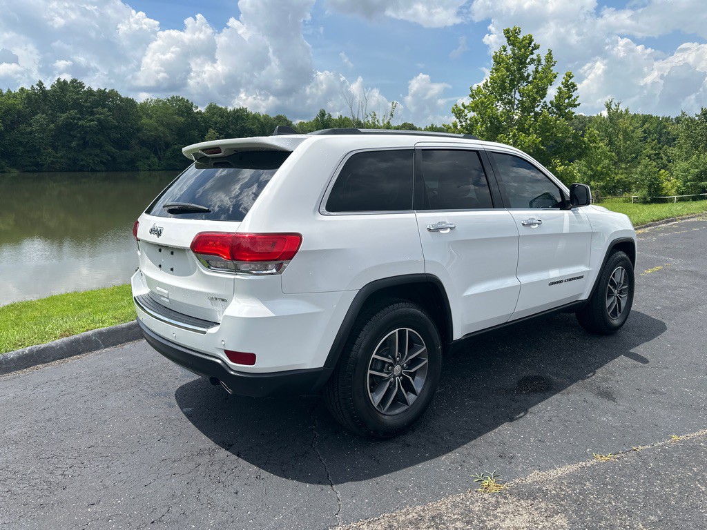 2018 Jeep Grand Cherokee Image 41