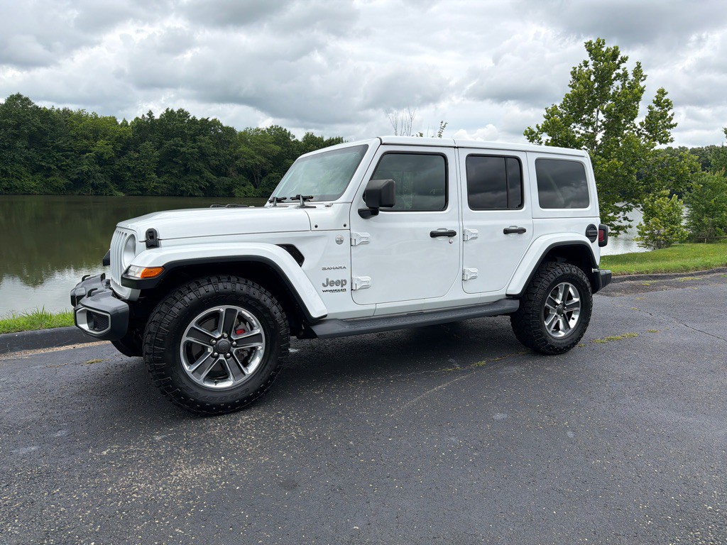 2019 Jeep Wrangler Unlimited Image 2