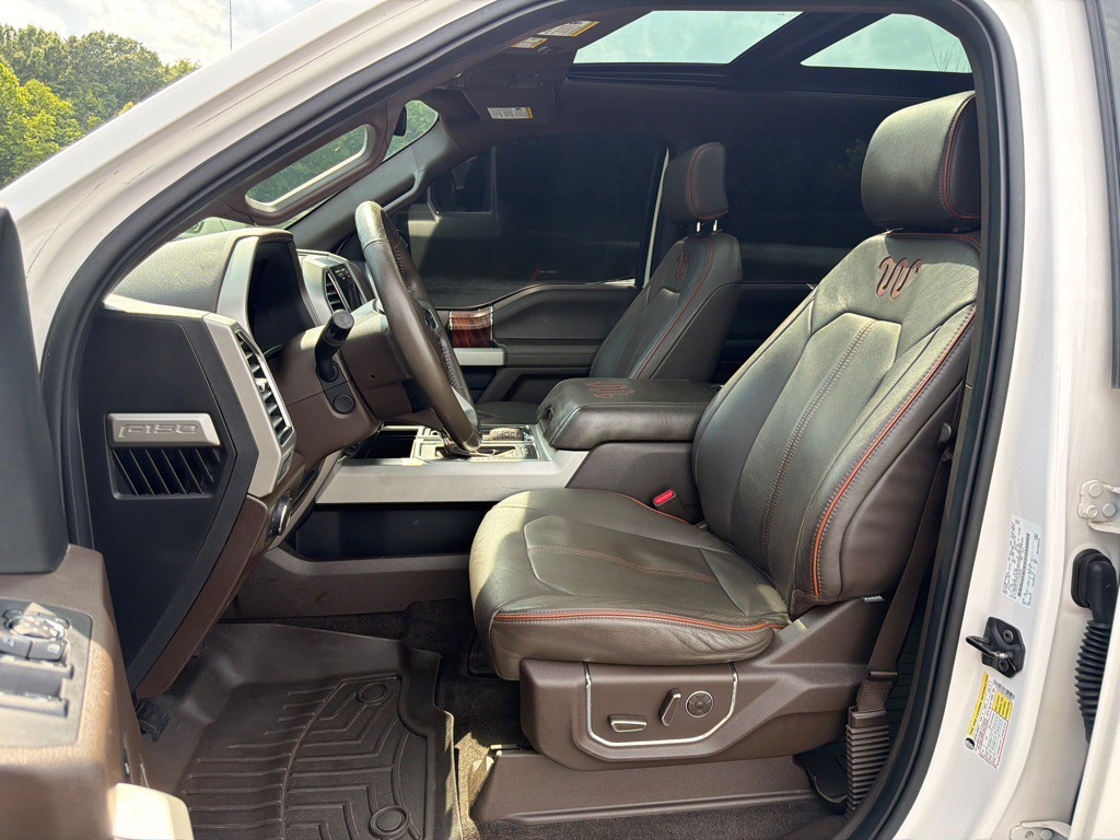 2015 Ford F-150 Image 9