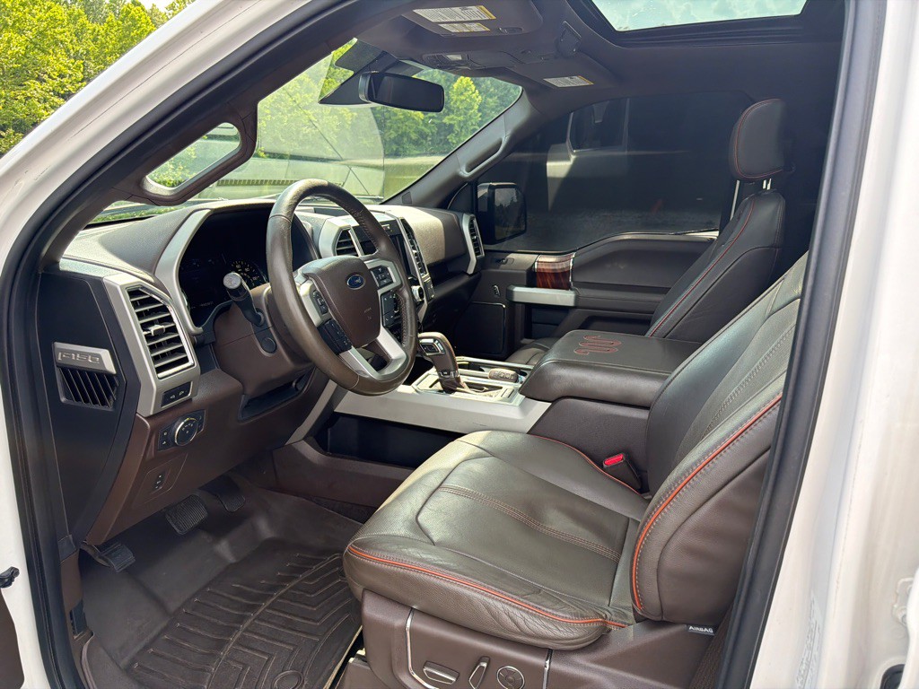 2015 Ford F-150 Image 10