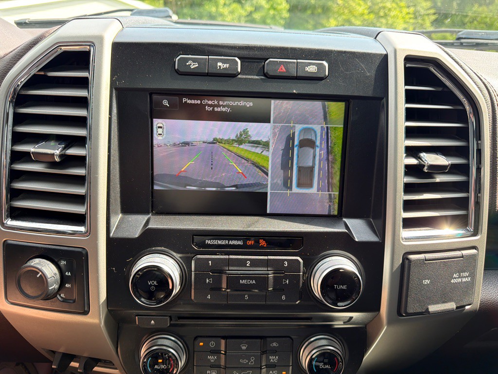 2015 Ford F-150 Image 16