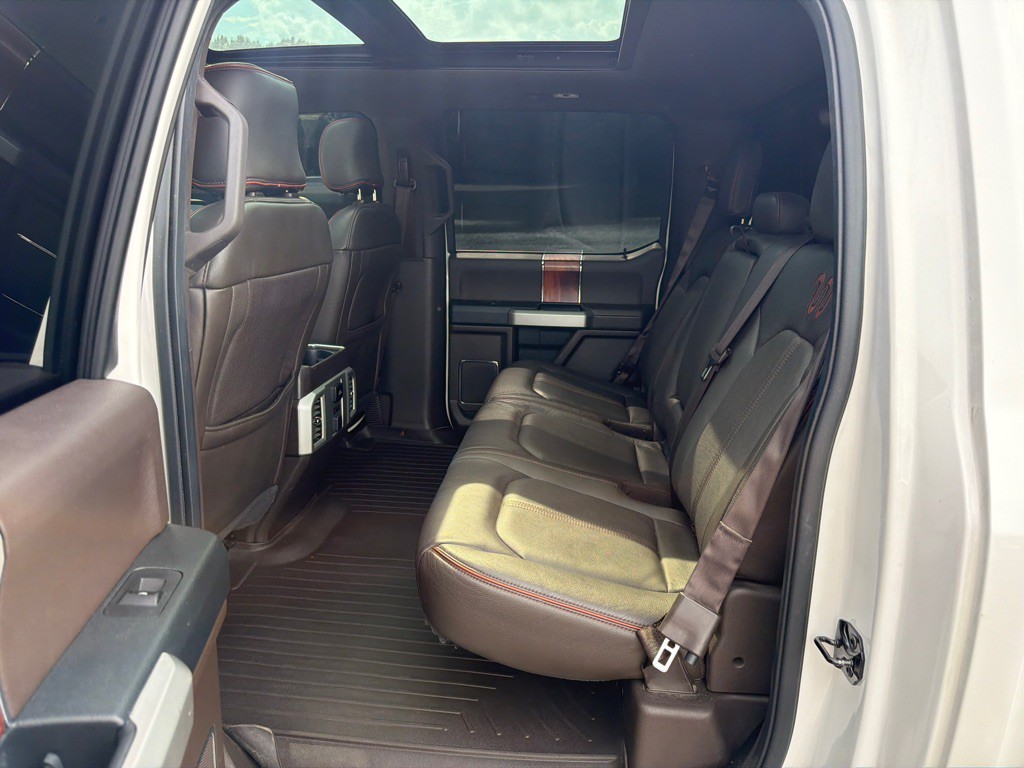 2015 Ford F-150 Image 25