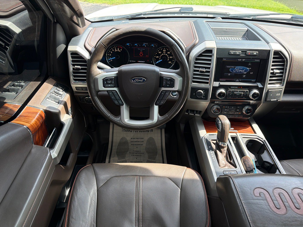 2015 Ford F-150 Image 28