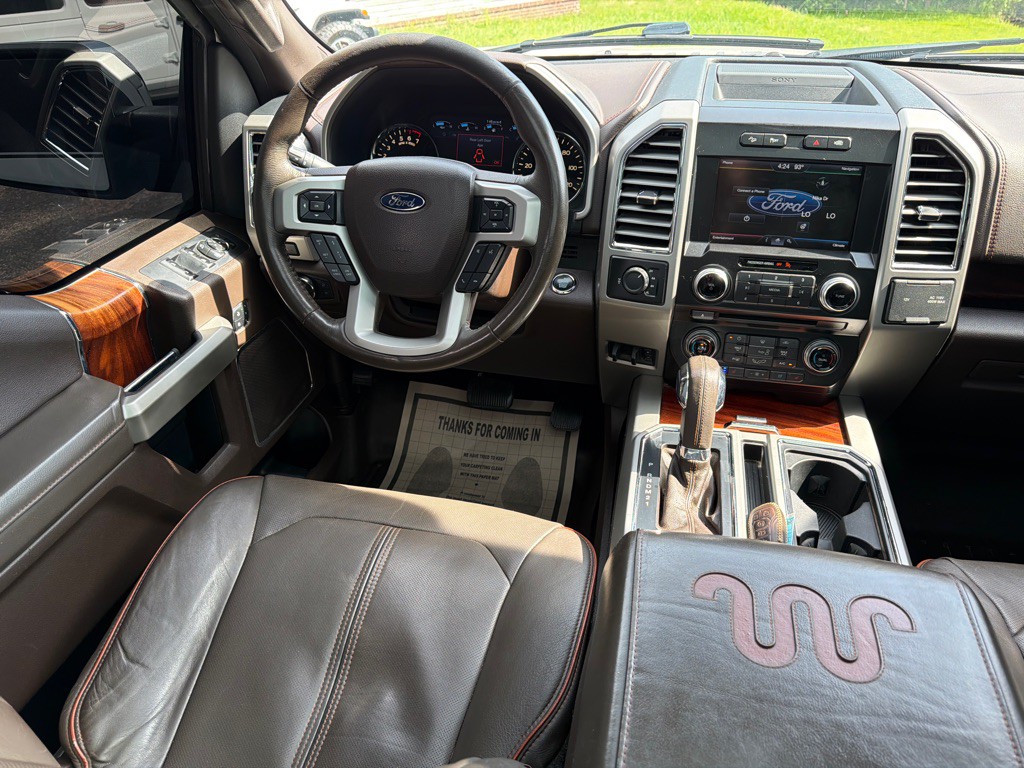 2015 Ford F-150 Image 29