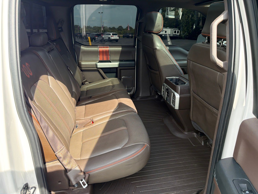 2015 Ford F-150 Image 35