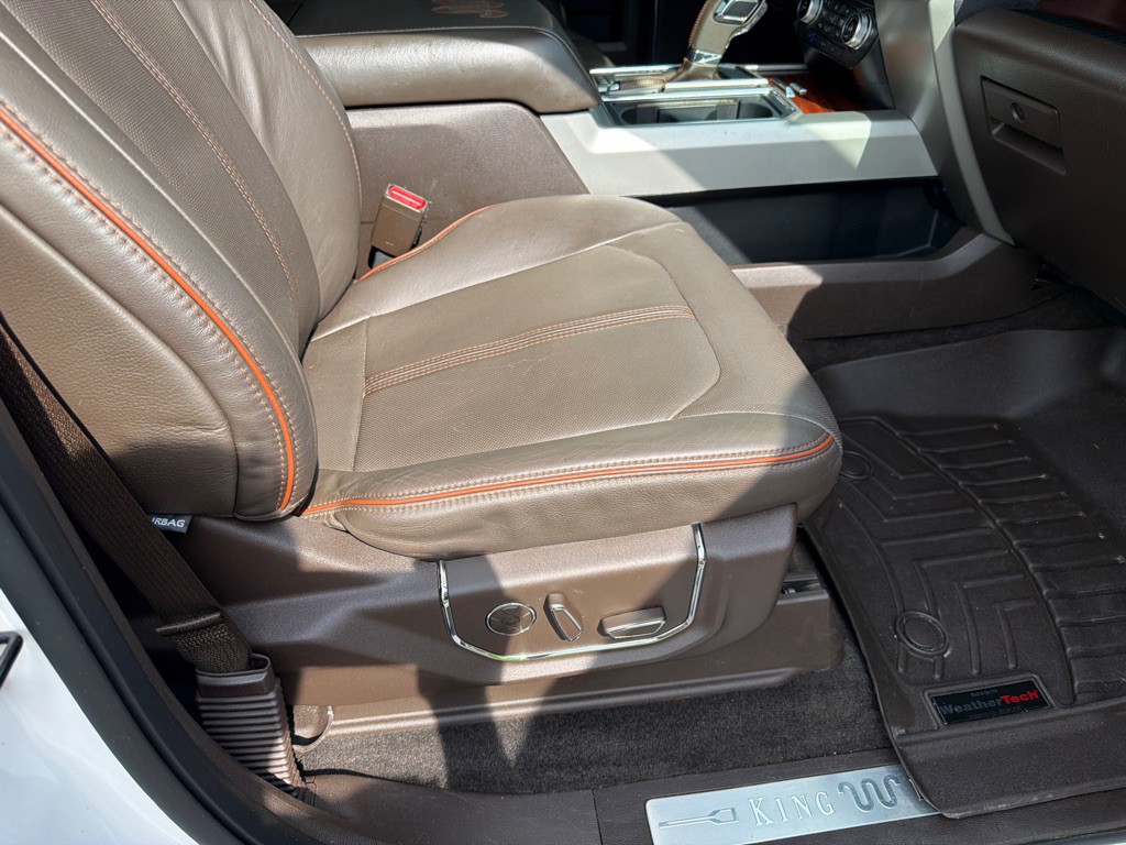 2015 Ford F-150 Image 38