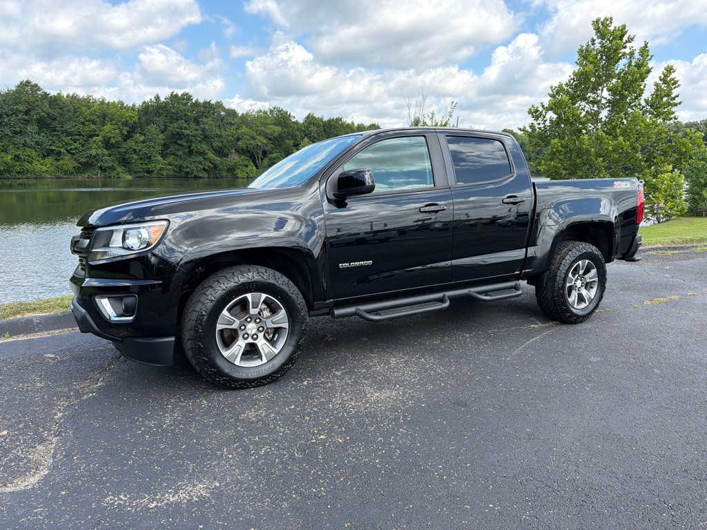2018 Chevrolet Colorado Image 2