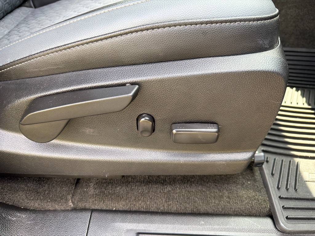 2018 Chevrolet Colorado Image 36