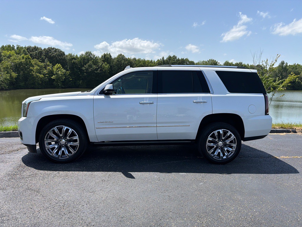 2017 GMC Yukon Image 4