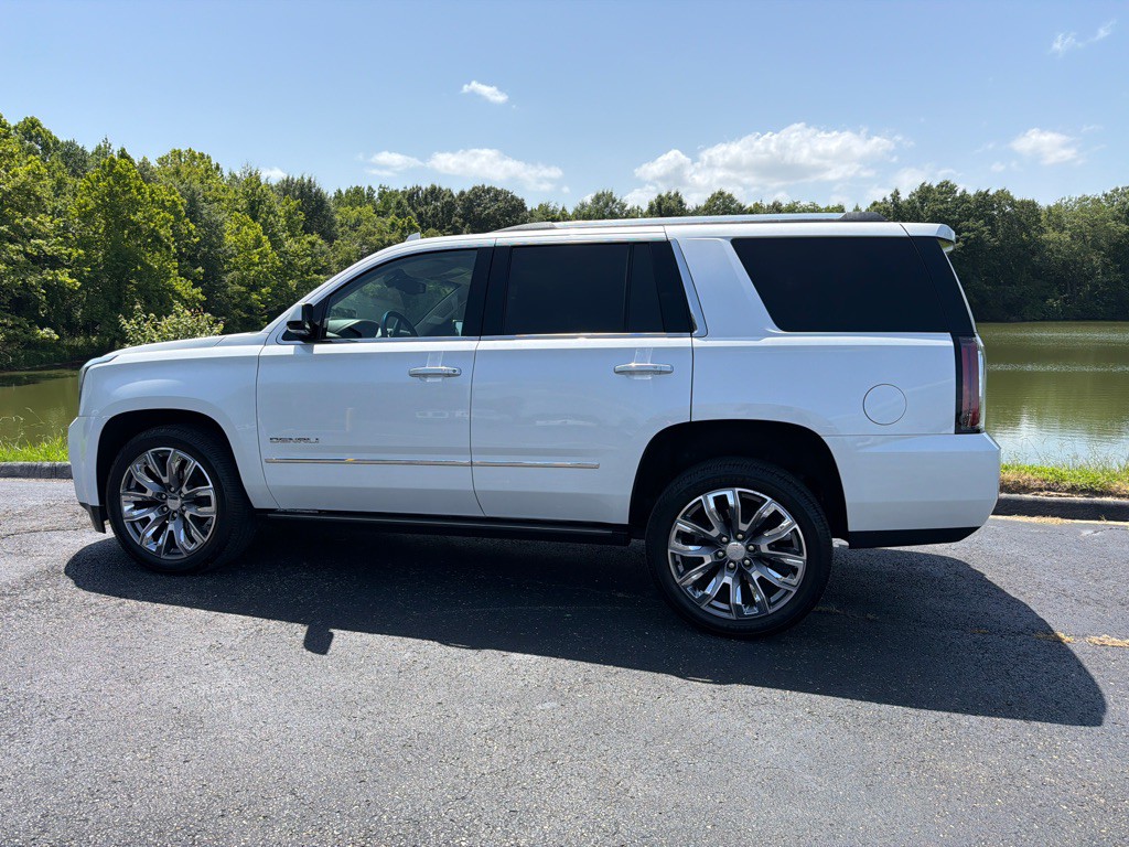2017 GMC Yukon Image 5