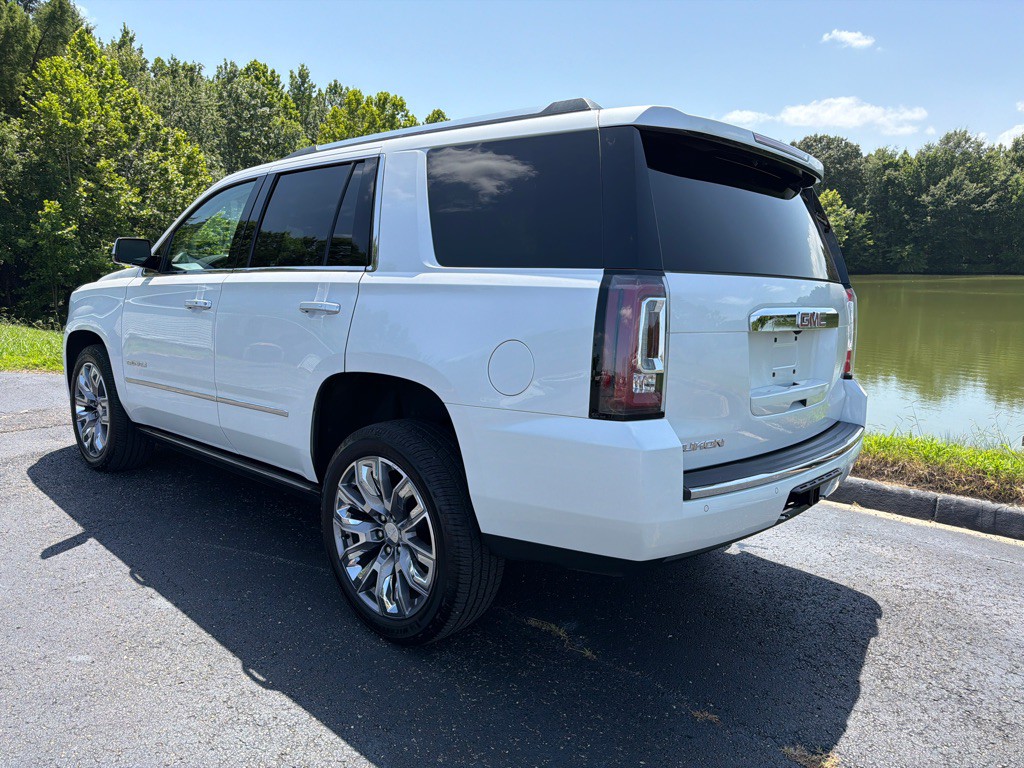 2017 GMC Yukon Image 7