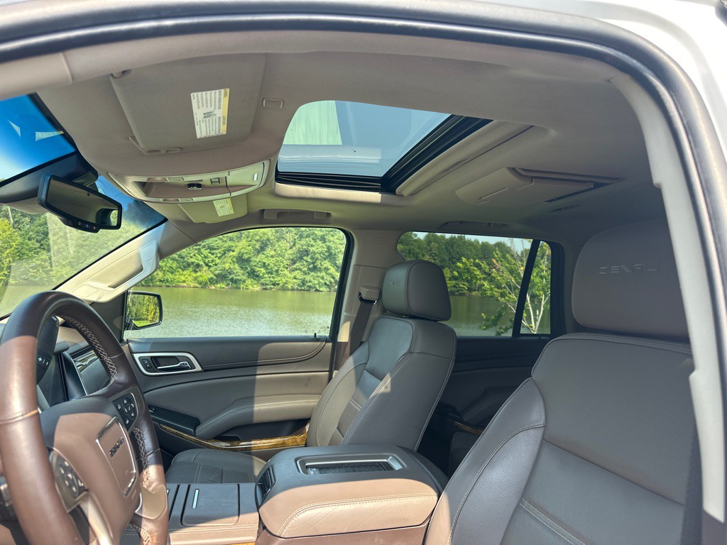 2017 GMC Yukon Image 20