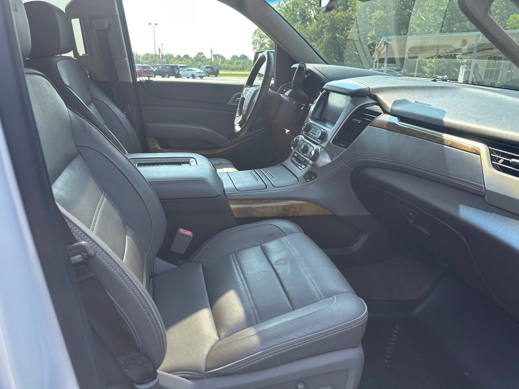 2017 GMC Yukon Image 37
