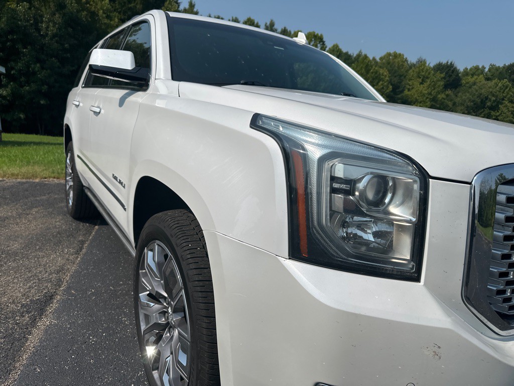 2017 GMC Yukon Image 54