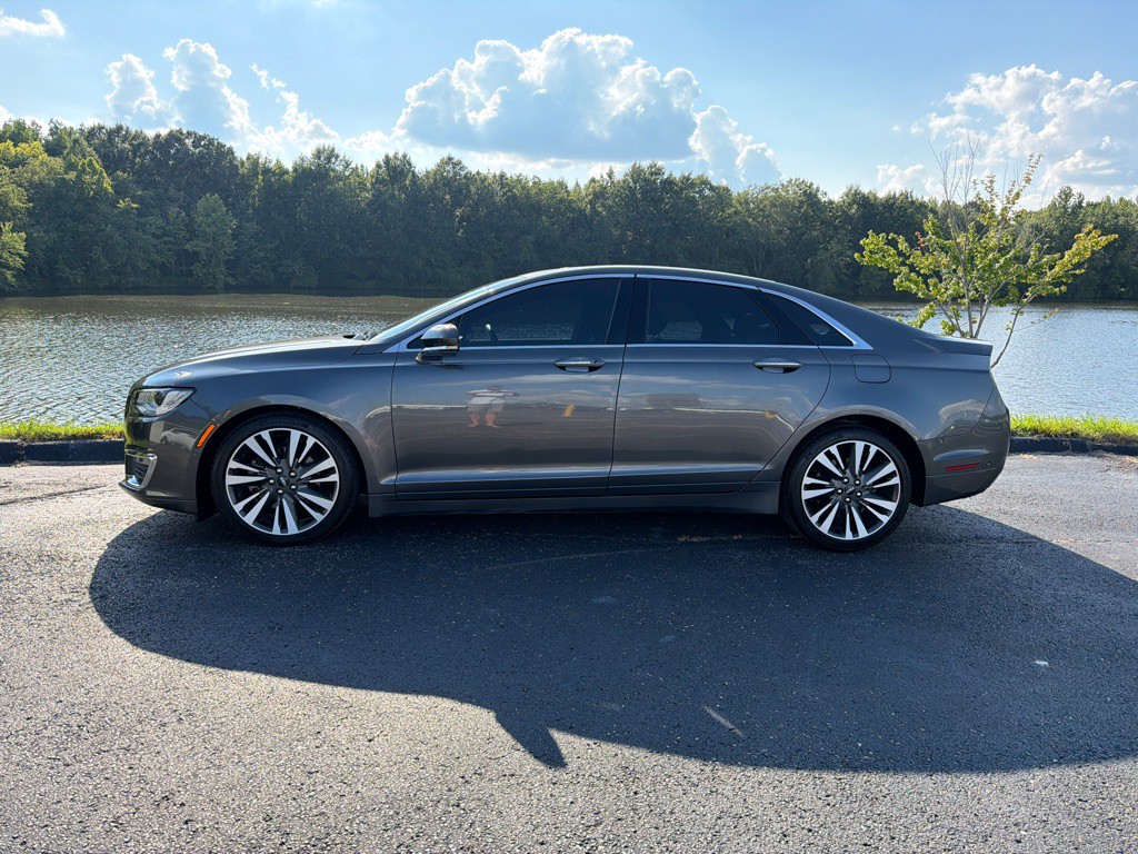 2020 Lincoln MKZ Image 4