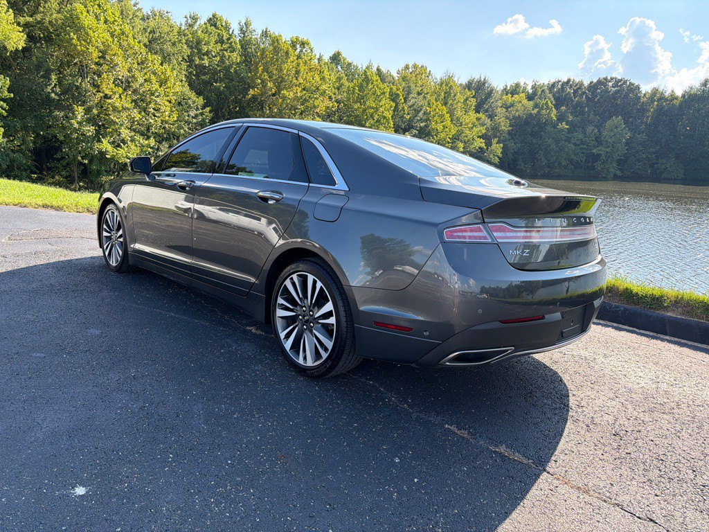 2020 Lincoln MKZ Image 7