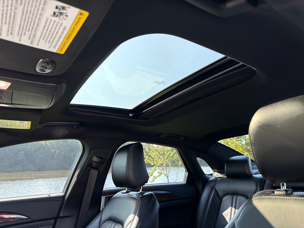 2020 Lincoln MKZ Image 12