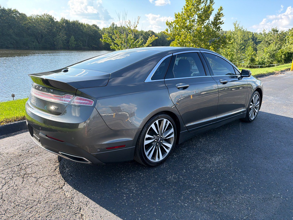 2020 Lincoln MKZ Image 38