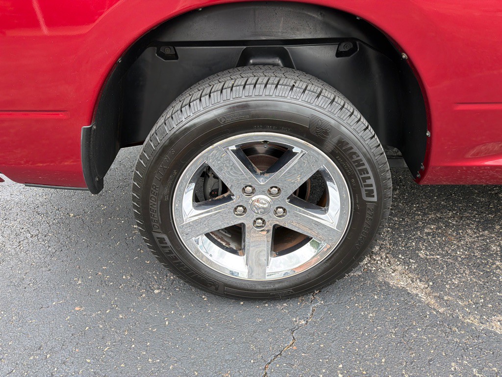 2014 RAM 1500 Image 32