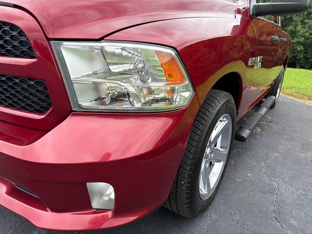 2014 RAM 1500 Image 36