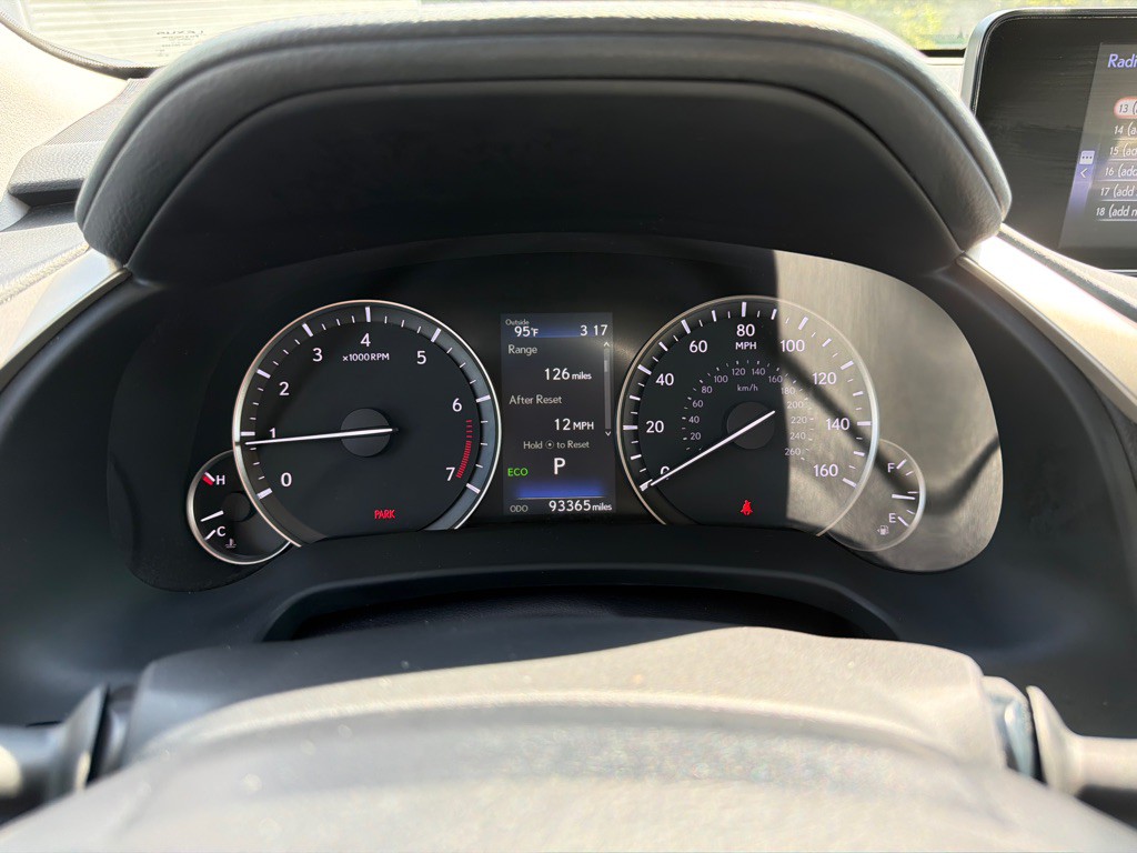 2017 Lexus RX Image 12