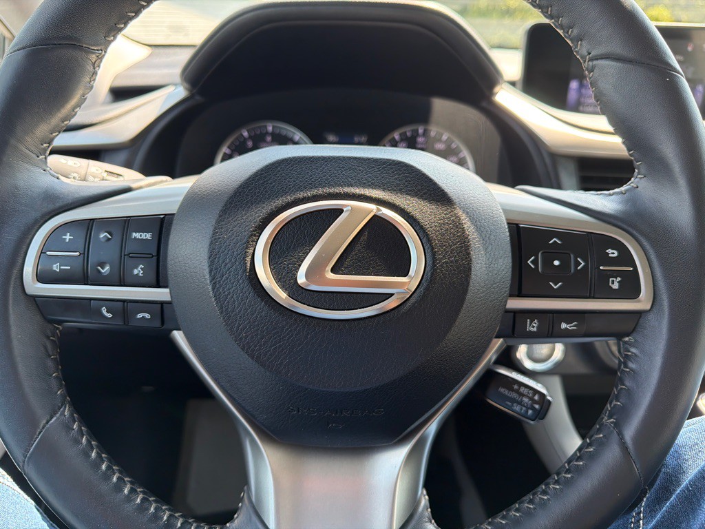 2017 Lexus RX Image 13