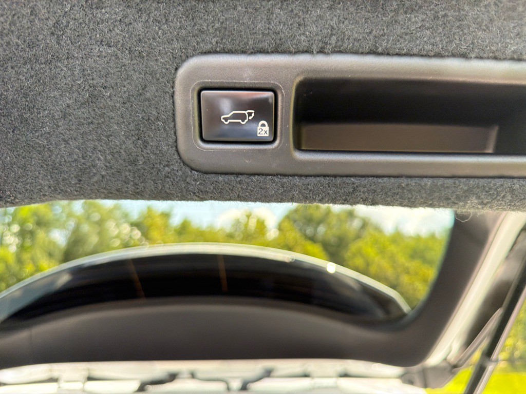 2017 Lexus RX Image 21