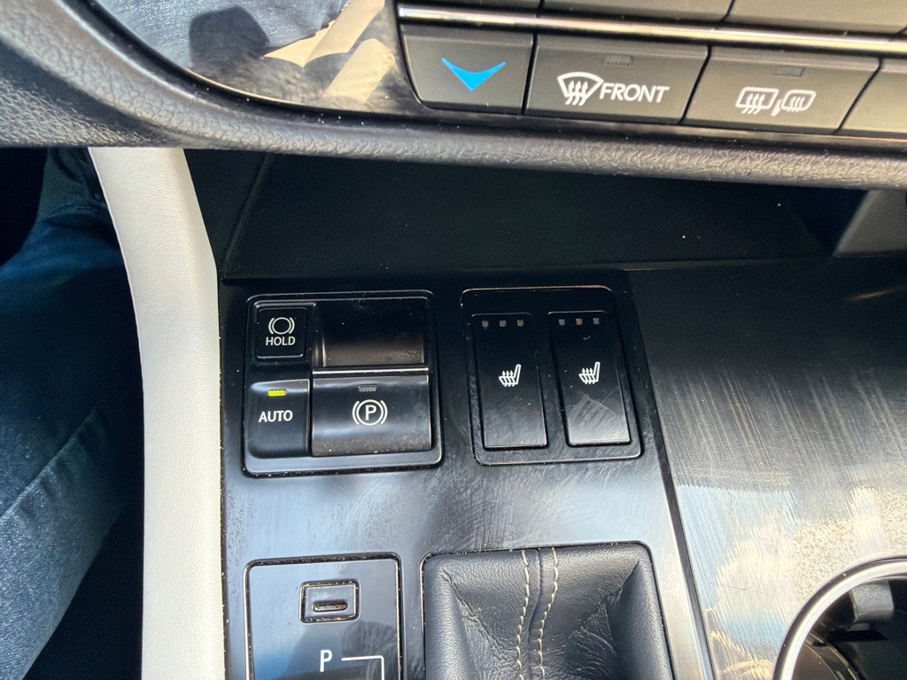 2017 Lexus RX Image 27