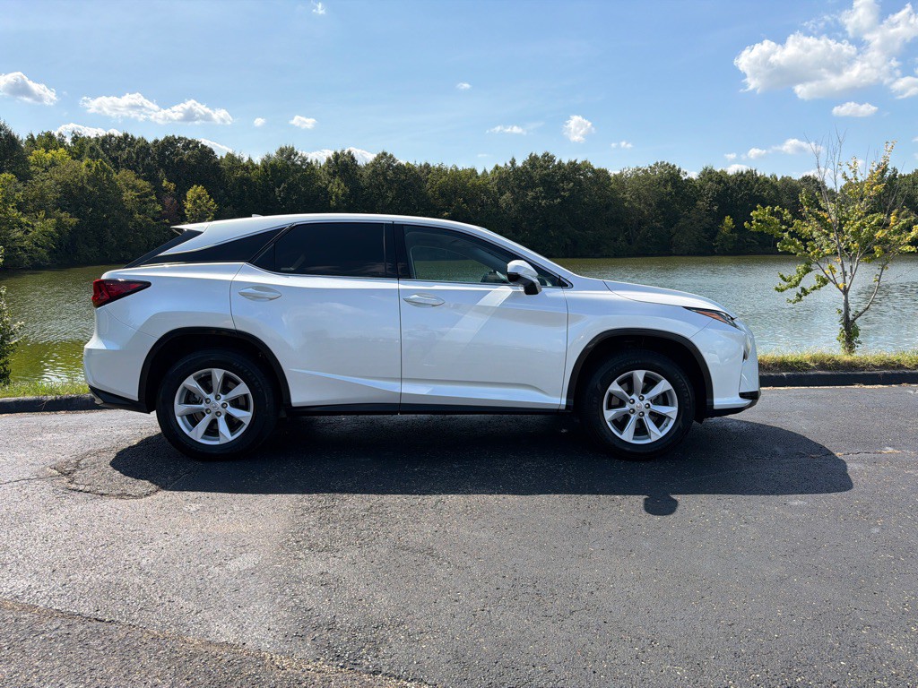 2017 Lexus RX Image 31