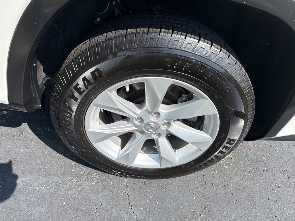 2017 Lexus RX Image 40