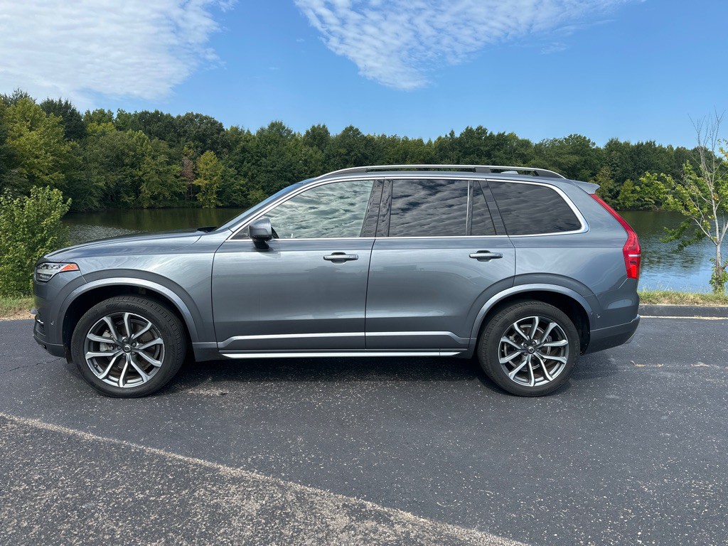 2018 Volvo XC90 Image 3