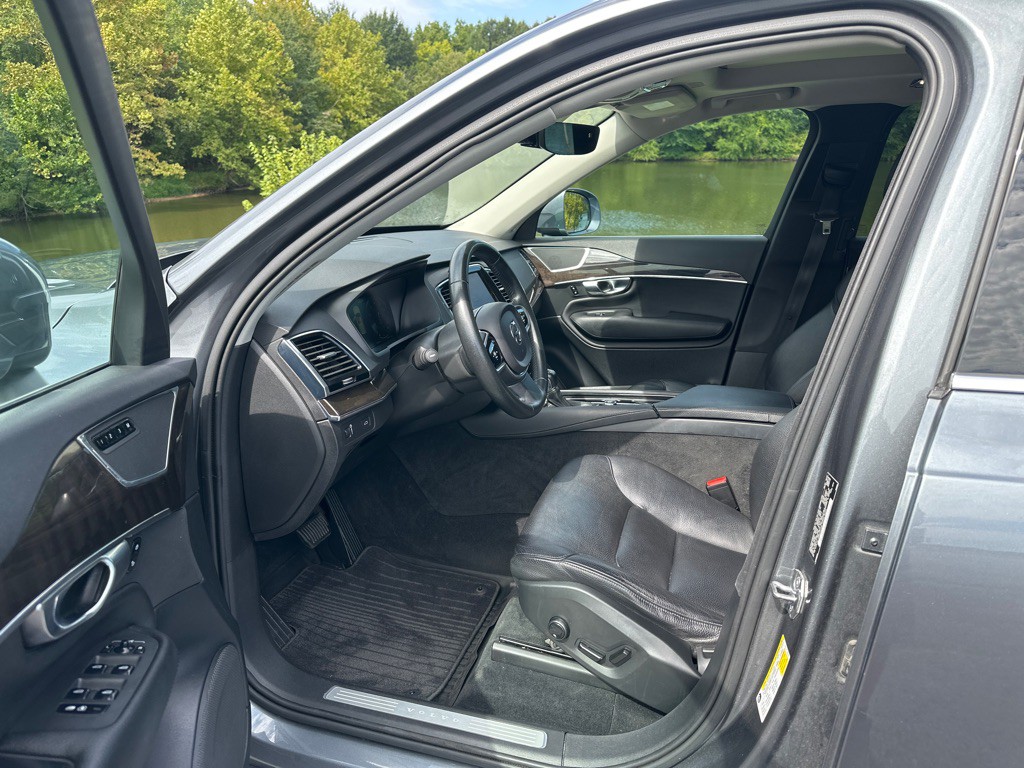2018 Volvo XC90 Image 7