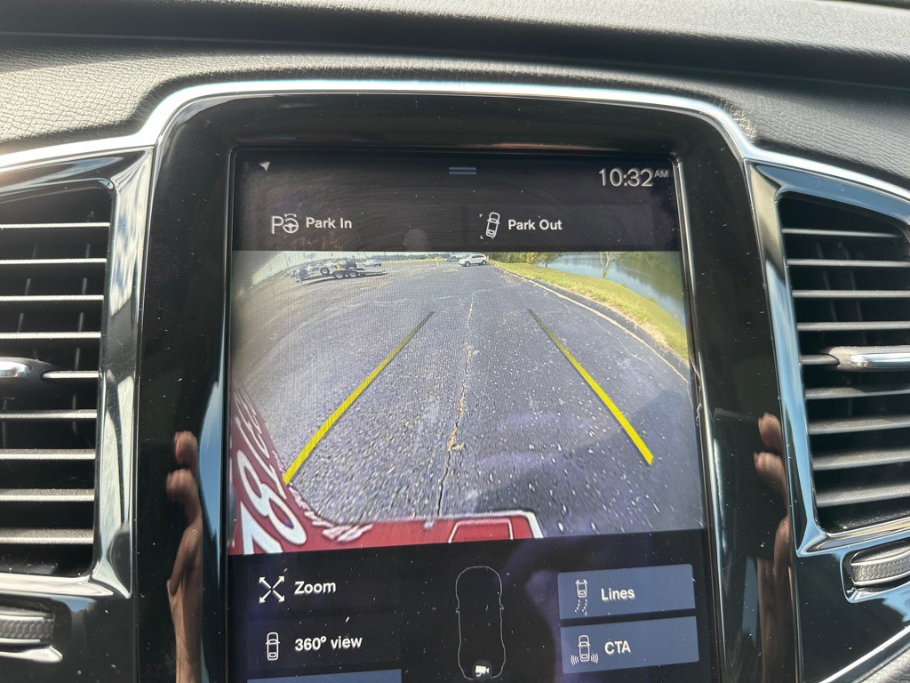 2018 Volvo XC90 Image 12