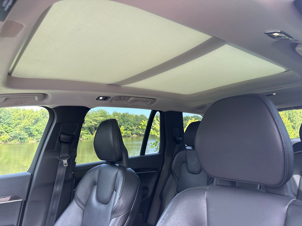 2018 Volvo XC90 Image 17
