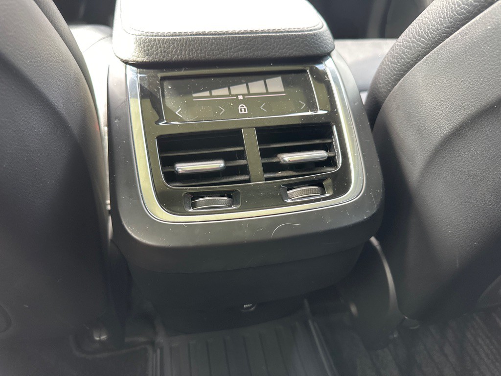 2018 Volvo XC90 Image 20