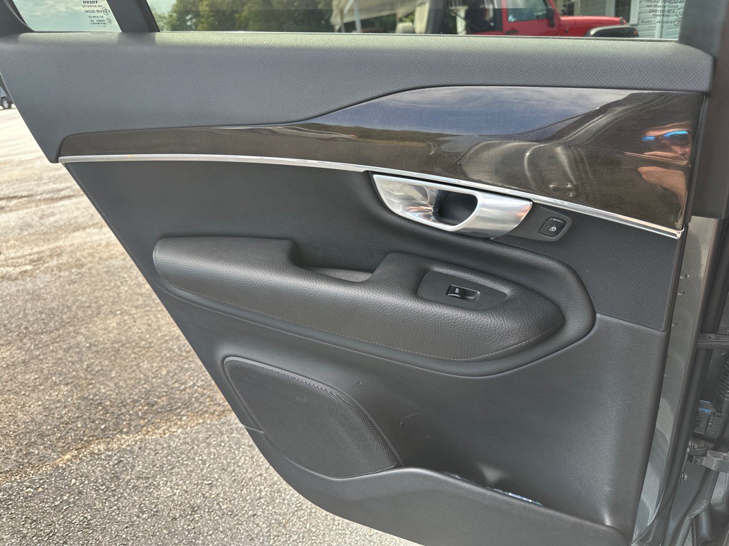 2018 Volvo XC90 Image 24