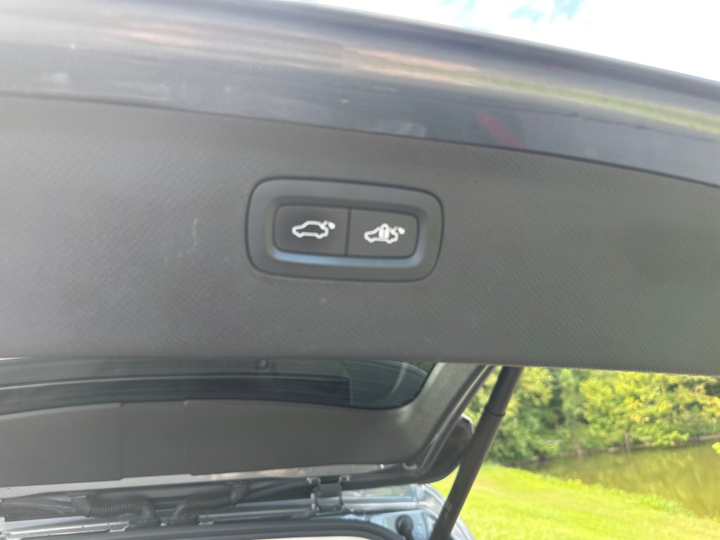 2018 Volvo XC90 Image 26