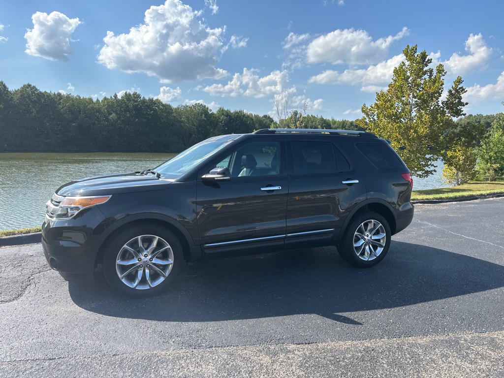 2014 Ford Explorer Image 2